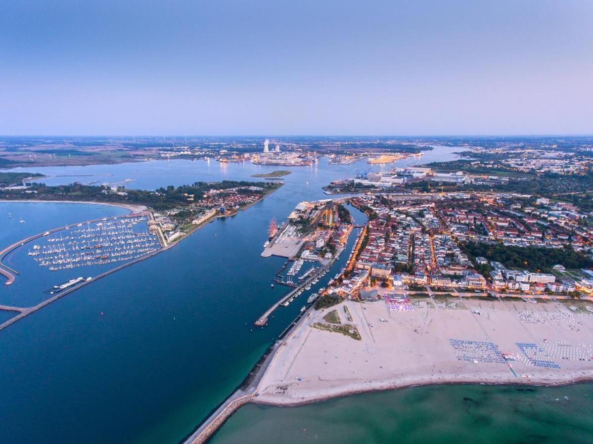 Vormann Jantzen, Direkt Am Leuchtturm Apartment Rostock Ngoại thất bức ảnh